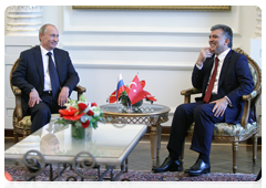 Prime Minister Vladimir Putin meeting with Turkish President Abdullah Gül during the summit of the Conference on Interaction and Confidence-Building Measures in Asia|8 june, 2010|18:28