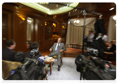 Prime Minister Vladimir Putin giving an interview to Agence France Presse and France 2 television channel ahead of his working visit to France|10 june, 2010|09:00