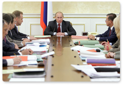 Prime Minister Vladimir Putin chairs a meeting of the Government Presidium