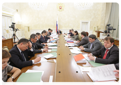 Prime Minister Vladimir Putin at a meeting of the Government Presidium|1 july, 2010|15:00