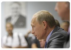 Prime Minister Vladimir Putin chairing a meeting with the leaders of the space exploration industry|19 july, 2010|16:11