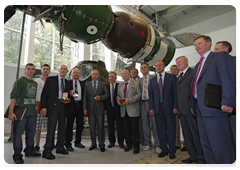 Prime Minister Vladimir Putin speaking with participants of the historic Apollo-Soyuz Test Project|19 july, 2010|16:58