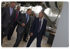 Prime Minister Vladimir Putin speaking with participants of the historic Apollo-Soyuz Test Project|19 july, 2010|17:21