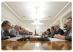 Prime Minister Vladimir Putin at a meeting of the Government Presidium|19 july, 2010|18:40