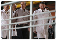 Prime Minister Vladimir Putin at the opening of the Vysota 239 welding shop at the Chelyabinsk Tube Rolling Plant|23 july, 2010|19:37