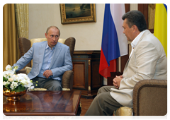 Prime Minister Vladimir Putin meeting with Ukrainian President Viktor Yanukovych|24 july, 2010|17:31