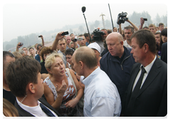 Following the meeting, Vladimir Putin spoke with residents of the town and surrounding villages that were affected by forest fires, and explained to them what was discussed at the meeting|30 july, 2010|13:34