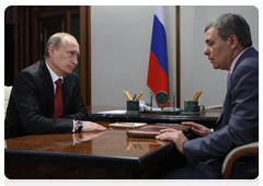 Prime Minister Vladimir Putin meeting with Arsen Kanokov, President of the Kabardino-Balkarian Republic|6 july, 2010|22:37