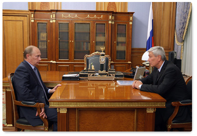 Prime Minister Vladimir Putin meets with head of the Federal Service for Financial Monitoring Yury Chikhanchin