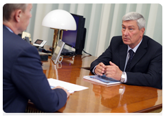 Head of the Federal Service for Financial Monitoring Yury Chikhanchin at a meeting with Prime Minister Vladimir Putin|9 july, 2010|12:24