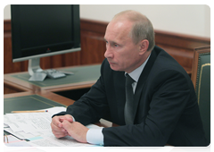 Prime Minister Vladimir Putin at a video conference with Novokuznetsk on relief efforts for the Raspadskaya mine accident|11 august, 2010|17:11