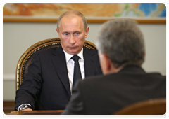 Prime Minister Vladimir Putin meeting with Minister of Industry and Trade Viktor Khristenko|12 august, 2010|12:43