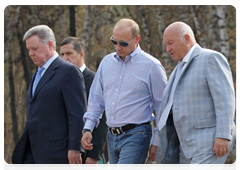 Prime Minister Vladimir Putin visiting peat bog fire fighting sites in the Moscow Region’s Kolomna|16 august, 2010|20:11