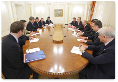 Prime Minister Vladimir Putin meets with FIFA Inspection Commission members