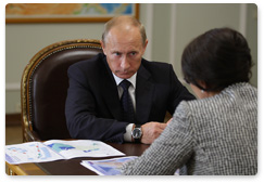 Prime Minister Vladimir Putin holds a working meeting with the head of the Federal Agency for Water Resources Marina Selivyorstova