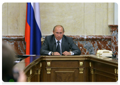 Prime Minister Vladimir Putin holding a meeting to discuss measures for preventing and fighting fires, helping fire victims and reconstructing public infrastructure|2 august, 2010|17:05