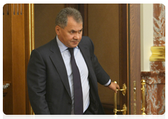 Minister of Civil Defence, Emergencies and Disaster Relief Sergei Shoigu during the meeting to discuss measures for preventing and fighting fires, helping fire victims and reconstructing public infrastructure|2 august, 2010|17:05