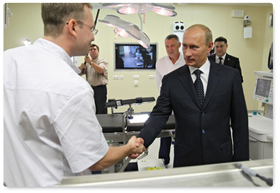 Prime Minister Vladimir Putin visits a new Federal Centre for Cardiovascular Surgery in Khabarovsk