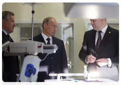 Prime Minister Vladimir Putin visiting a new Federal Centre for Cardiovascular Surgery in Khabarovsk|26 august, 2010|14:43