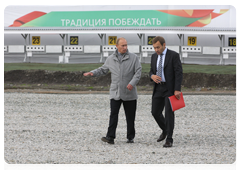 Председатель Правительства Российской Федерации В.В.Путин посетил биатлонный комплекс в г.Петропавловске-Камчатском|26 августа, 2010|15:51