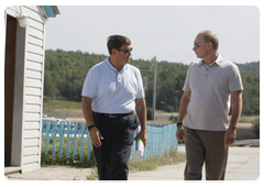 Председатель Правительства Российской Федерации В.В.Путин отправился в поездку по новой трассе Чита–Хабаровск на машине «Лада-Калина»|27 августа, 2010|14:43