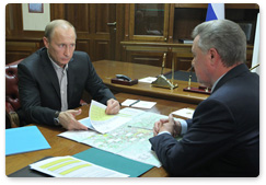 Prime Minister Vladimir Putin holds a working meeting with the Governor of Moscow Region Boris Gromov