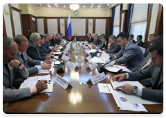 Prime Minister Vladimir Putin chairing a meeting of the Government Commission on High Technology and Innovations|3 august, 2010|18:42