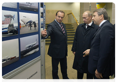 Prime Minister Vladimir Putin visiting a copper smelter at Norilsk Nickel|31 august, 2010|13:50