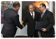 A number of documents were signed in the presence of Russian Prime Minister Vladimir Putin following the meeting in Norilsk|31 august, 2010|16:33