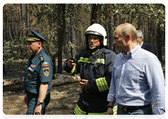 Prime Minister Vladimir Putin at the Emergencies Ministry camp in the Voronezh Region|4 august, 2010|14:51