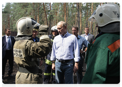 Prime Minister Vladimir Putin at the Emergencies Ministry camp in the Voronezh Region|4 august, 2010|14:51