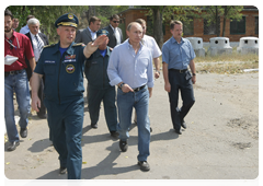 Prime Minister Vladimir Putin in Voronezh Hospital No. 8, which had been saved from wildfire|4 august, 2010|14:57