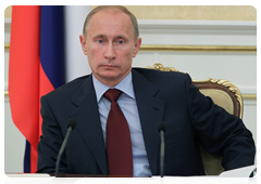 Prime Minister Vladimir Putin at the Government Presidium meeting|5 august, 2010|16:14