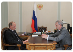 Prime Minister Vladimir Putin discussing preparations in schools and universities for new academic year with Minister of Education and Science Andrei Fursenko|6 august, 2010|12:00