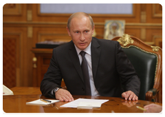 Prime Minister Vladimir Putin holding a meeting on measures to support archaeological science|7 august, 2010|13:30