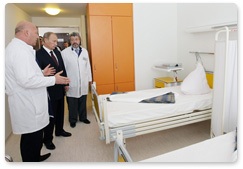 Prime Minister Vladimir Putin visits the Federal Centre of Cardiovascular Surgery in Krasnoyarsk