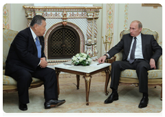 Prime Minister Vladimir Putin meeting with  former Japanese Prime Minister Yoshiro Mori|10 september, 2010|19:15