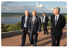 Prime Minister Vladimir Putin touring the Nizhny Novgorod Kremlin during a working visit to the Nizhny Novgorod Region|13 september, 2010|19:45