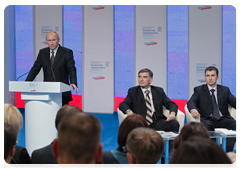 Prime Minister Vladimir Putin speaking at the United Russia conference on the development strategy for the Volga Federal District|14 september, 2010|18:58