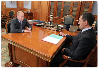 Prime Minister Vladimir Putin meets with President of the Republic of Ingushetia Yunus-Bek Yevkurov