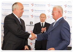 A number of documents of State Corporation Russian Technologies have been signed in the presence of Prime Minister Vladimir Putin during the Ninth International Investment Forum|17 september, 2010|16:26