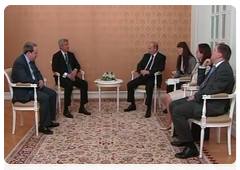 Prime Minister Vladimir Putin meeting with Chairman and CEO of JPMorgan Chase & Co. James Dimon|17 september, 2010|20:52