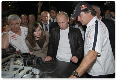 Prime Minister Vladimir Putin visits Maikop, speaks with drivers participating in  the Silk Road Challenge, the Dakar Series