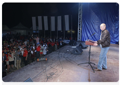 Prime Minister Vladimir Putin giving a speech at the Silk Road Challenge, the Dakar Series|17 september, 2010|23:28