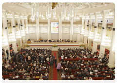 Prime Minister Vladimir Putin giving a speech at the General Council meeting of the Federation of Independent Trade Unions of Russia|18 september, 2010|15:16