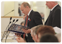 Prime Minister Vladimir Putin giving a speech at the General Council meeting of the Federation of Independent Trade Unions of Russia|18 september, 2010|15:16