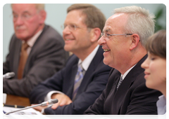 Volkswagen CEO Martin Winterkorn meeting with Prime Minister Vladimir Putin|2 september, 2010|19:55