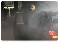 Председатель Правительства Российской Федерации В.В.Путин принял участие в торжественной церемонии открытия завода Hyundai Motor в Санкт-Петербурге|21 сентября, 2010|17:23