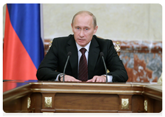 Prime Minister Vladimir Putin chairing a meeting of the Government of the Russian Federation|23 september, 2010|17:28