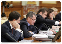 Members of the Government at a meeting of the Government of the Russian Federation|23 september, 2010|17:28